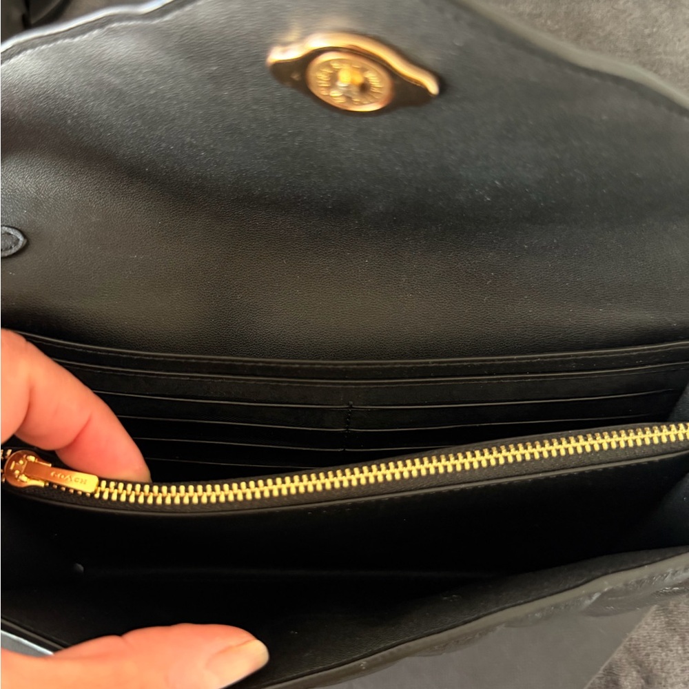 Coach Black Quilted Leather Crossbody with Gold Chain and 'C' Logo - Picture 4 of 6